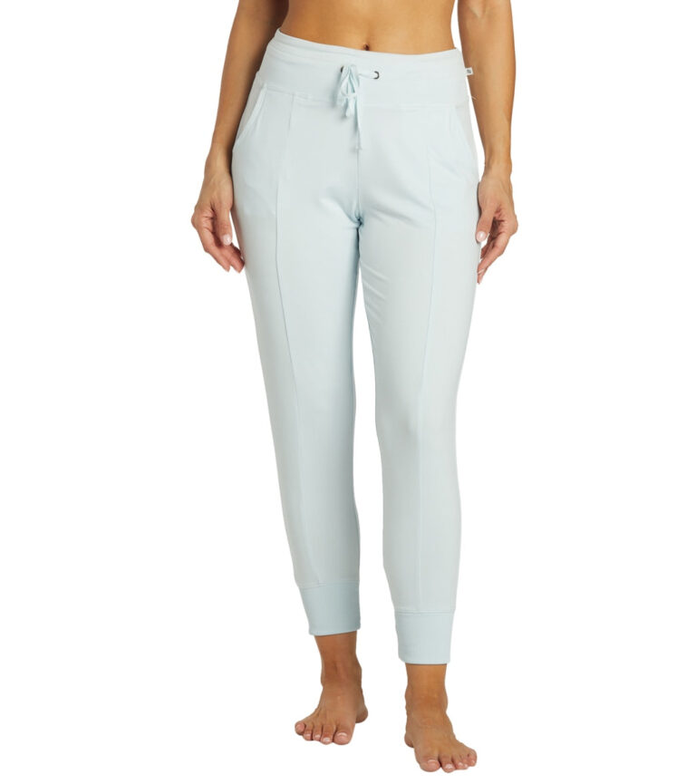 Mona Jogger