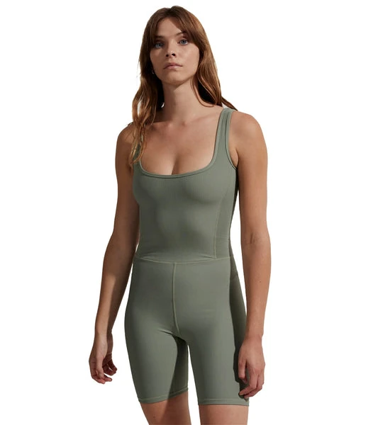 ladies dressing gown sale showcasing advanced fabric technology and temperature regulation features